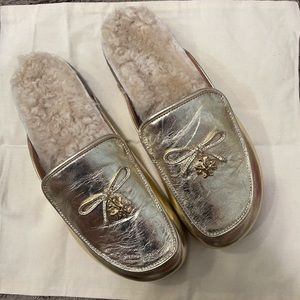 Tory Burch charm shearing metallic mule